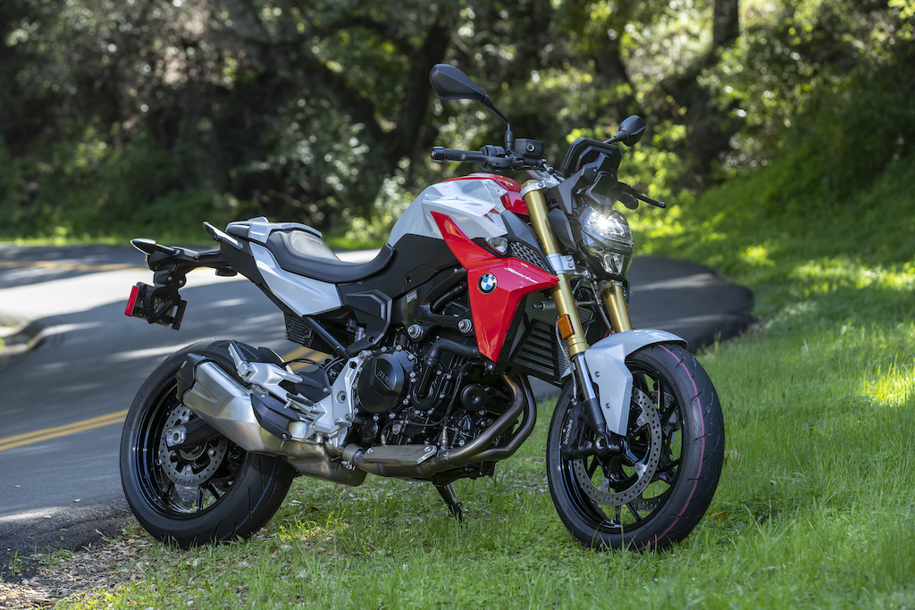 BMW F 900 R Cup Bike Review