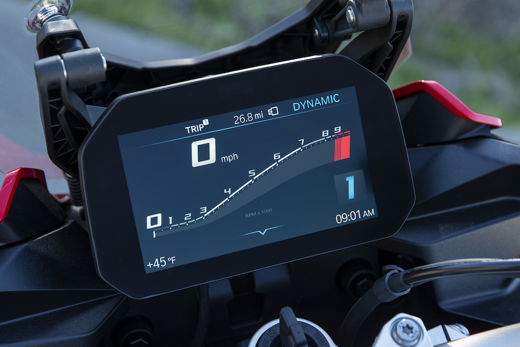 BMW F 900 XR