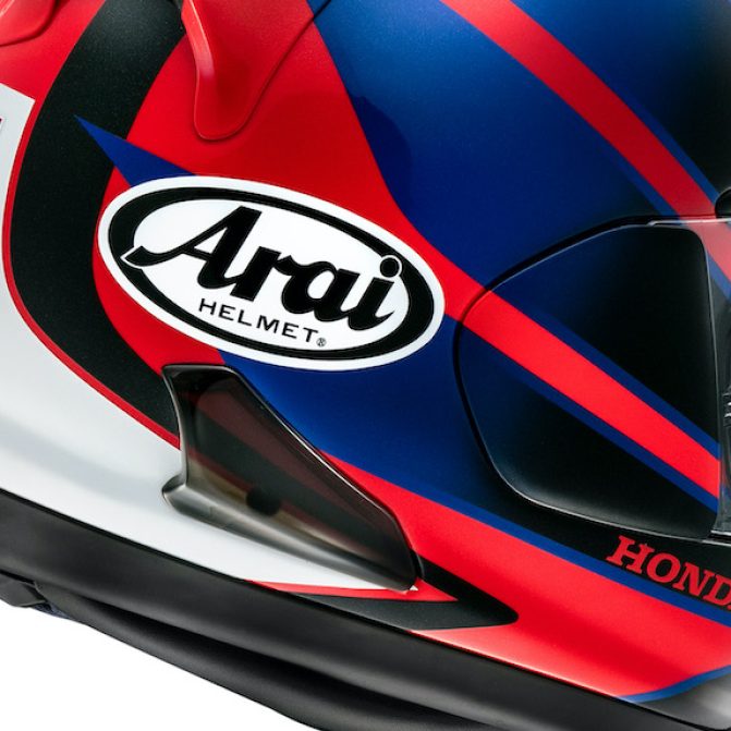 CORSAIR-X_CBR_RED-BLUE_B-web-