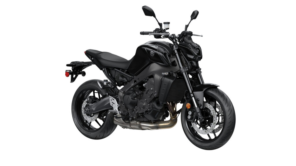 21_mt-09_matte raven black_s3_rgb
