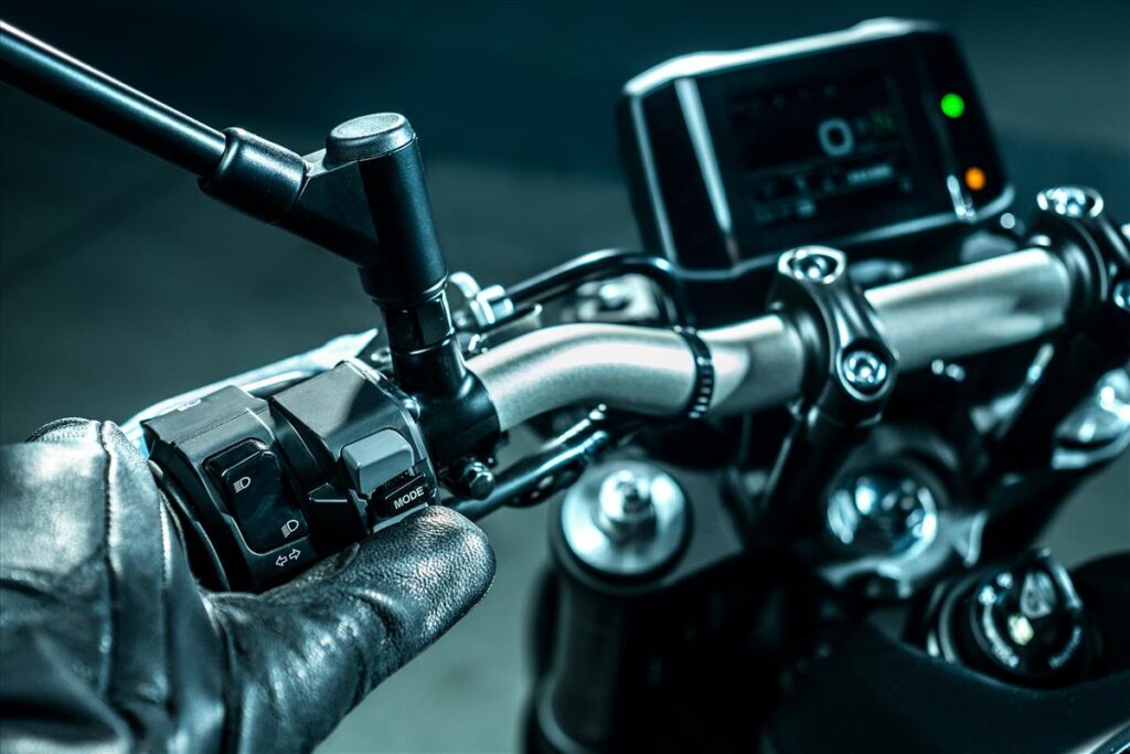 Yamaha-2021-MT-09