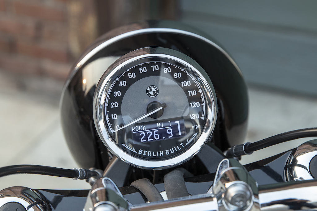 bmw-r18-sbi-feed