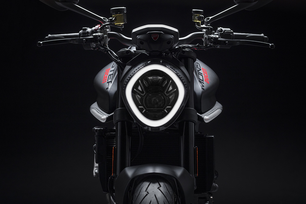 2021 Ducati Monster
