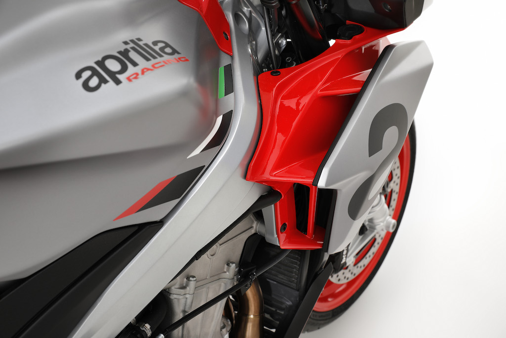  Aprilia Tuono 660