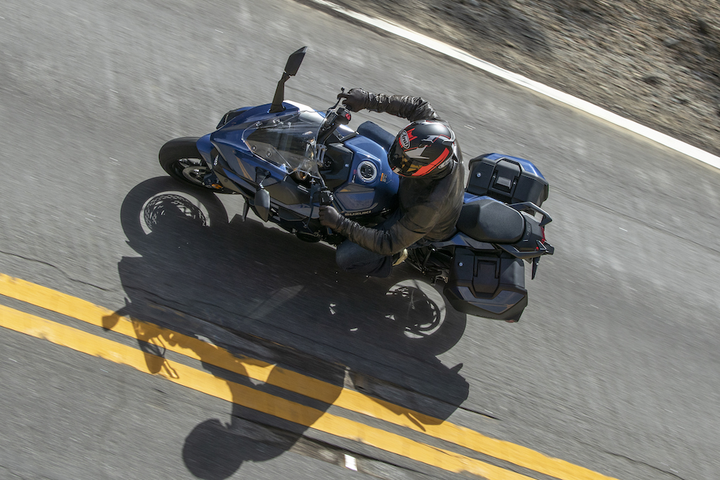 2022 Suzuki GSX-S1000 GT+