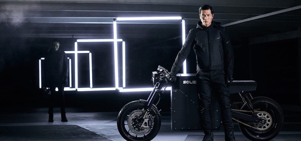 Iridium H2O Jacket