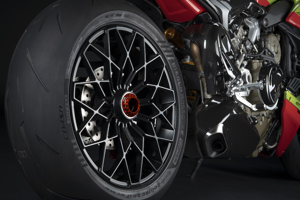 Ducati Streetfighter Lamborghini V4