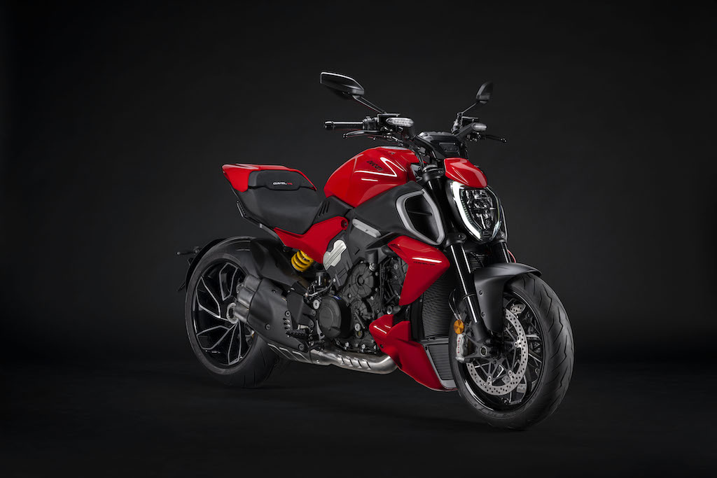 Ducati Diavel V4