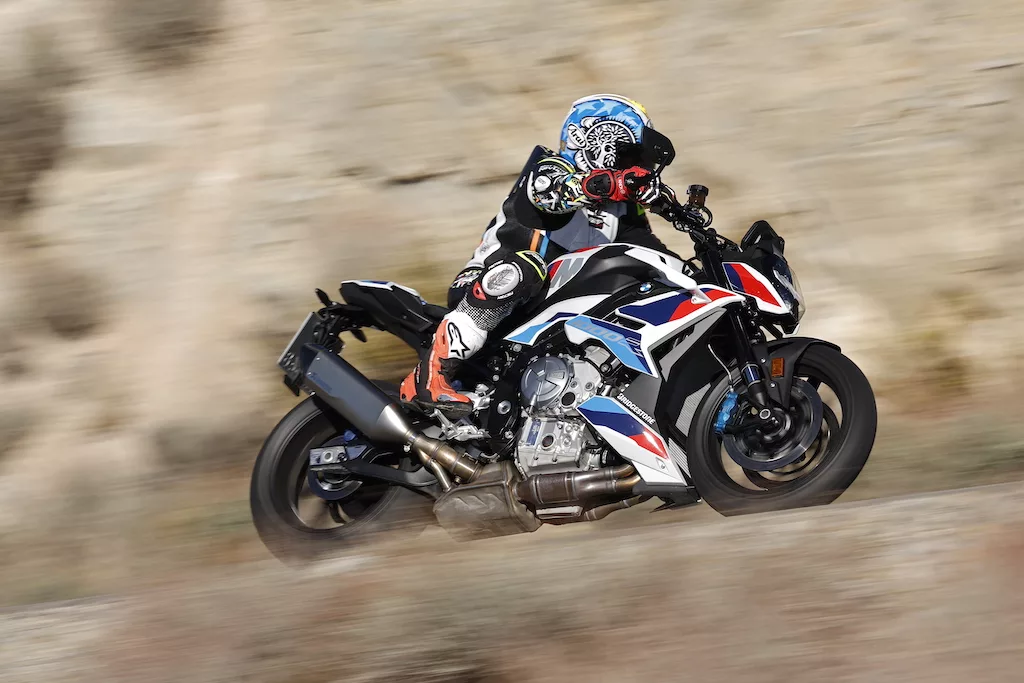 M 1000 R