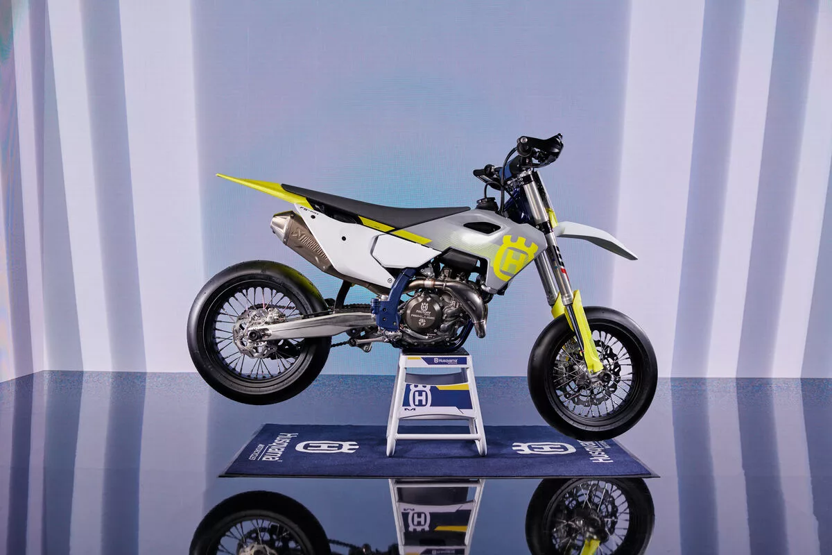 2024 Husqvarna Motorcycles FS 450