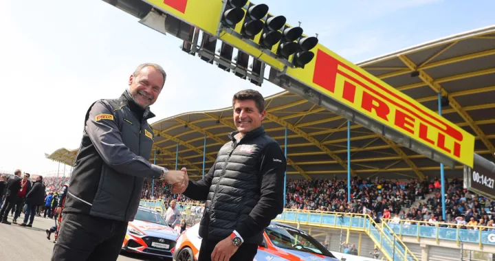 Pirelli and WorldSBK Extend Their Contract