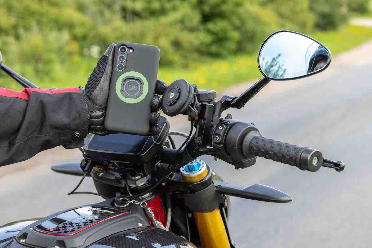 Quad Lock Motorcycle Brake Reservoir Mount – Bikeary Bicycle Lifestyle