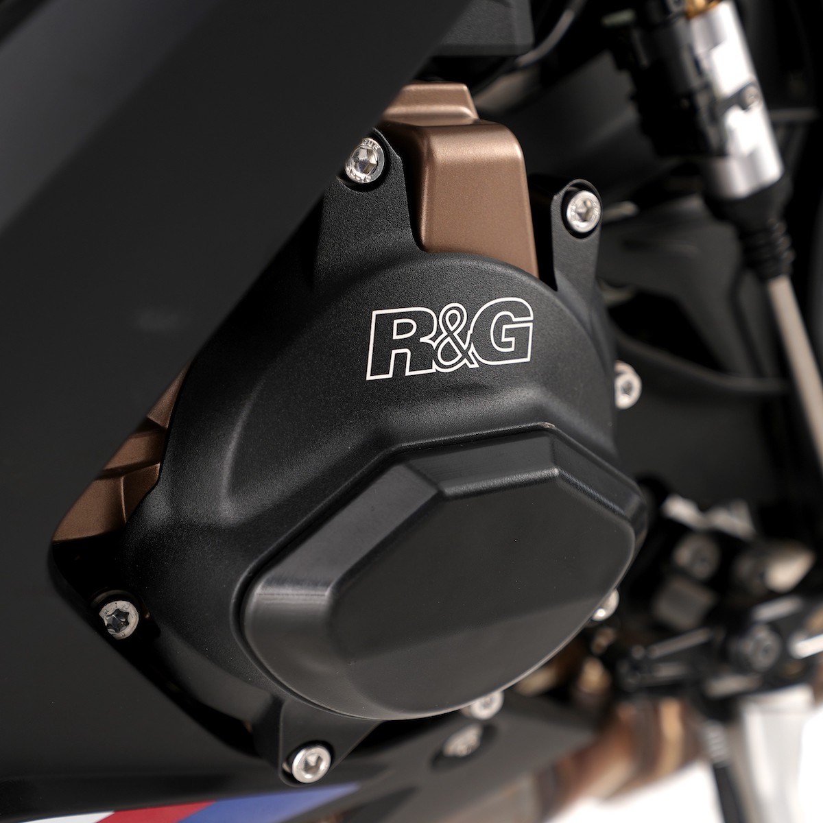 PRO Engine Case Covers from R&G 5 PRO Engine Case Covers