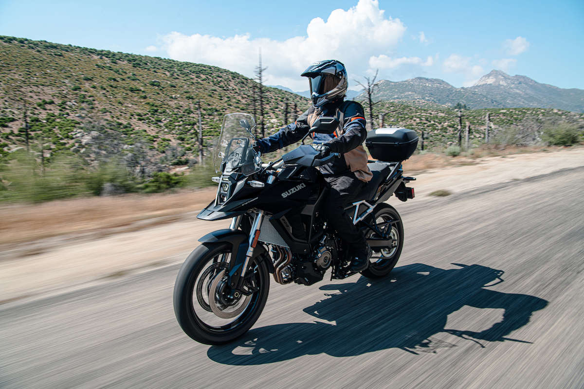Suzuki V-STROM 800 - First Look 6 Suzuki V-STROM 800