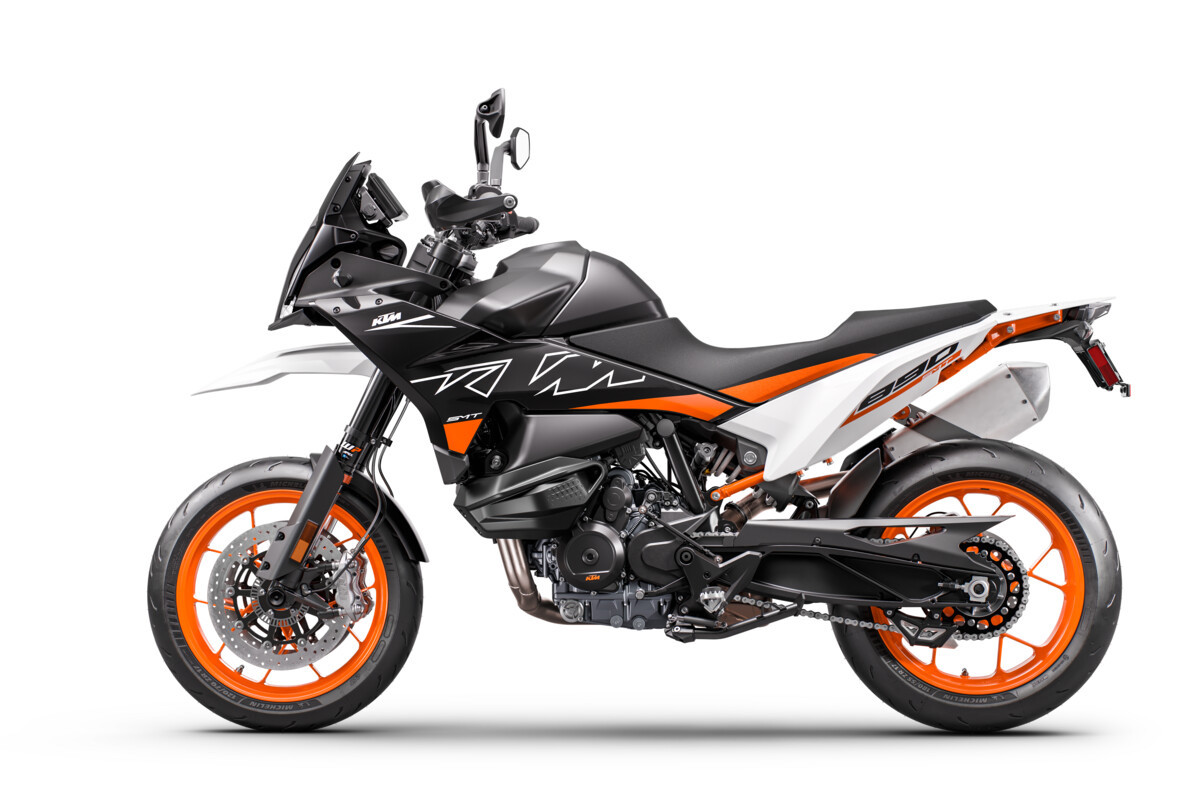 KTM 890 SMT - First Look 6 KTM 890 SMT