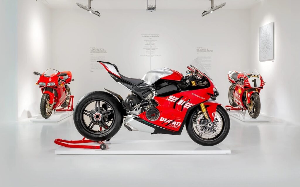 Panigale V4 Anniversario 916