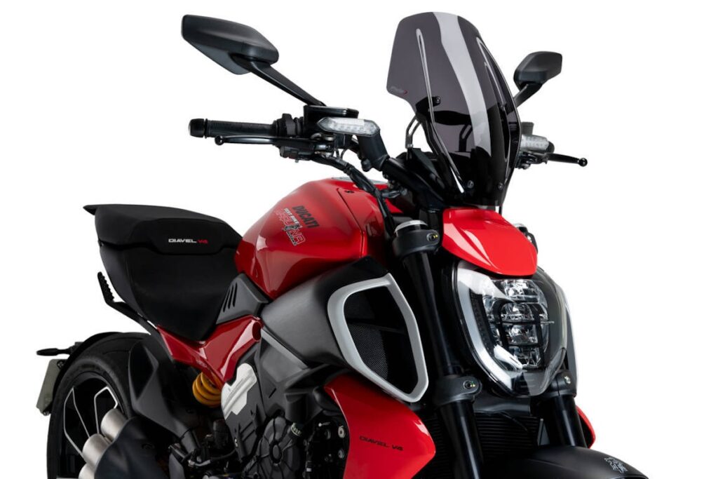 Diavel V4 Adjustable Windscreen