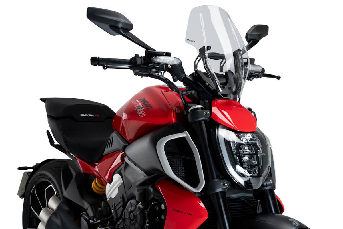 Diavel V4 Adjustable Windscreen from Puig 12