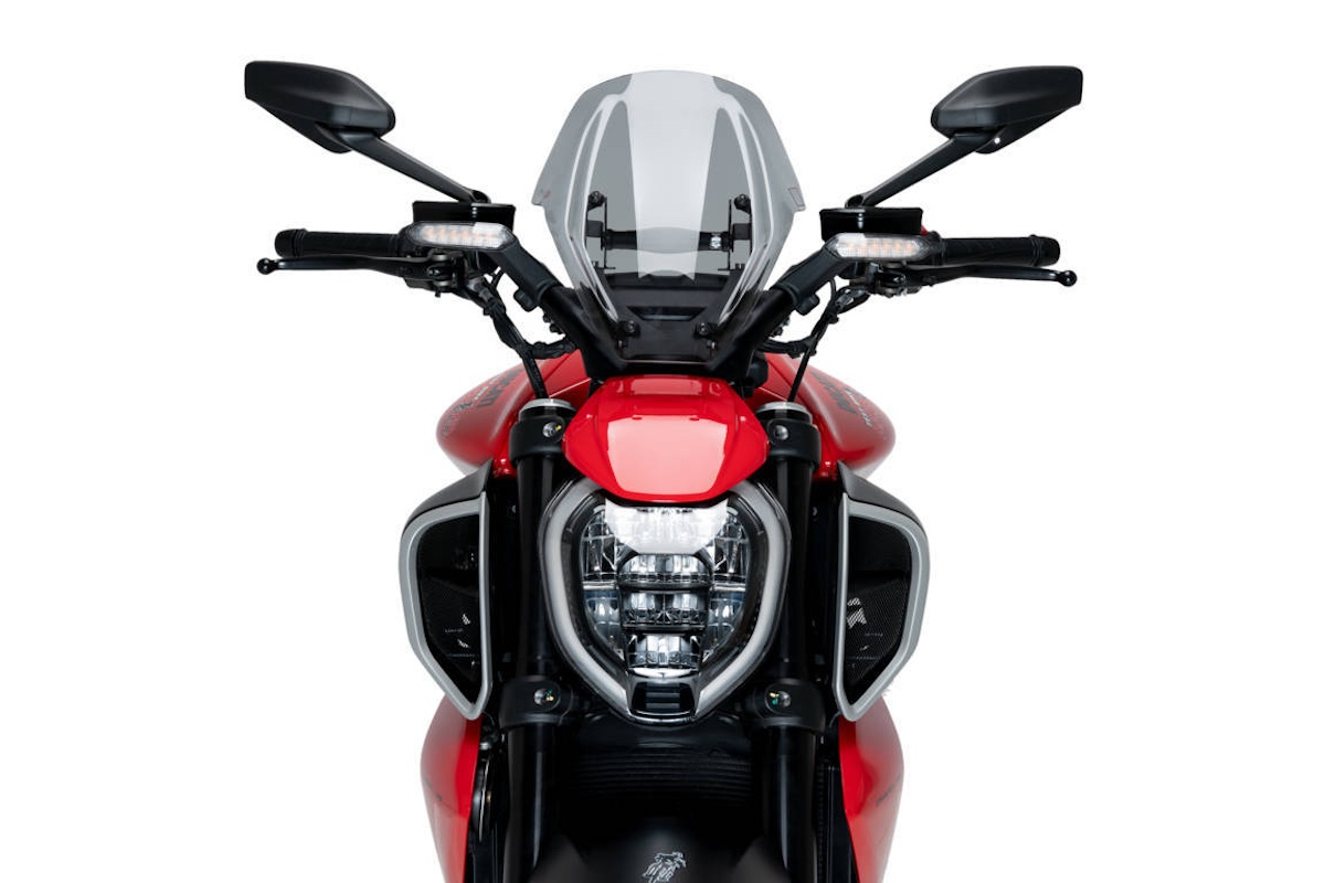 Diavel V4 Adjustable Windscreen from Puig 5 Diavel V4 Adjustable Windscreen