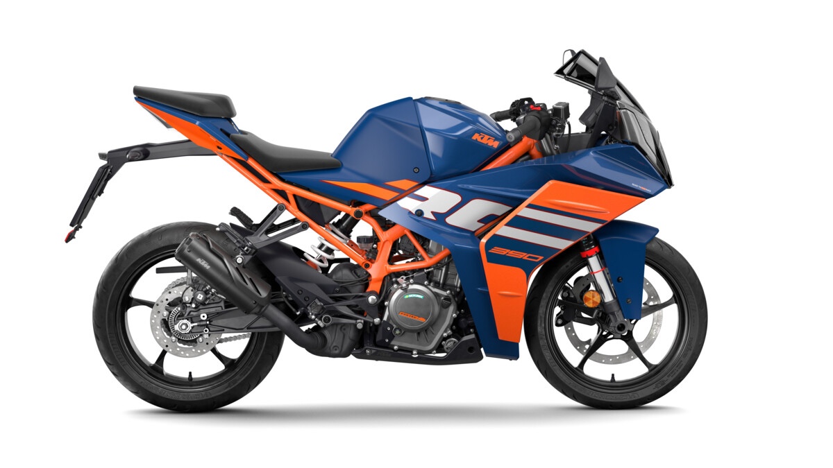 The RC 390 gets updates for 2024 8