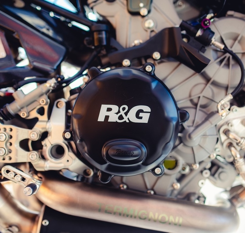 R&G Holiday Gift Guide 2024 5 R&G Holiday Gift Guide 2024