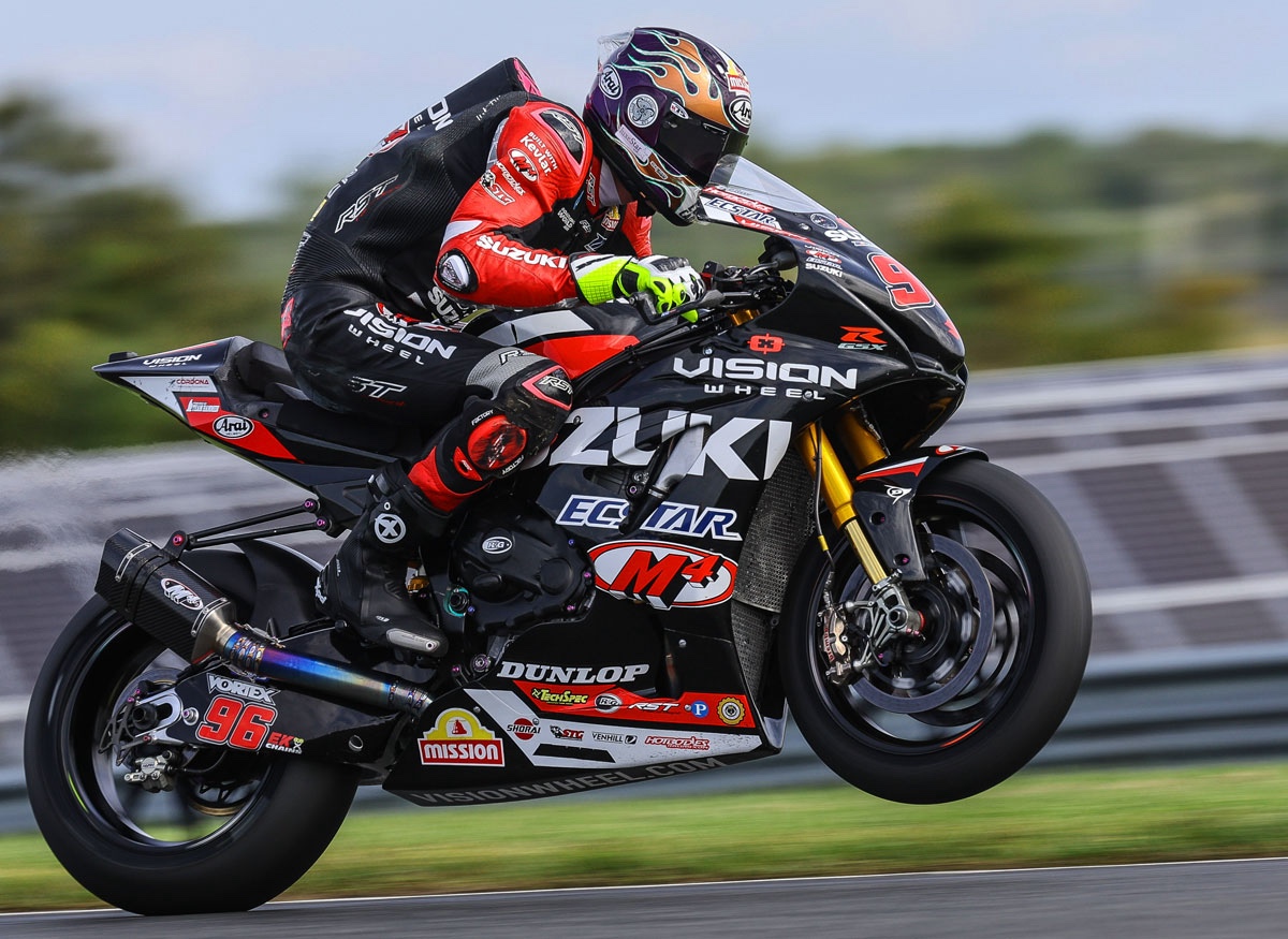 Vision Wheel M4 ECSTAR Suzuki Ready for MotoAmerica 2024 4 Vision Wheel M4 ECSTAR Suzuki Ready for MotoAmerica 2024