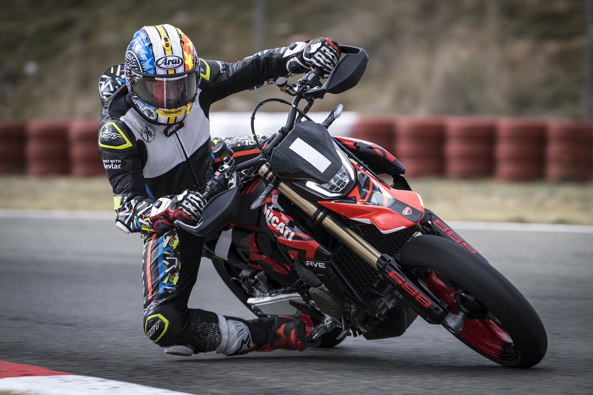Hypermotard 698 Mono - First Ride Review - SportBikes Inc Magazine