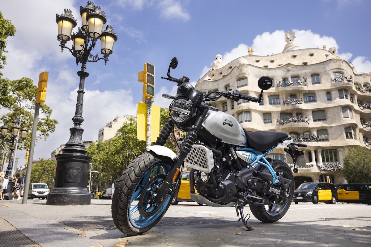 Royal Enfield Guerrilla 450 - First Look 11 Royal Enfield Guerrilla 450