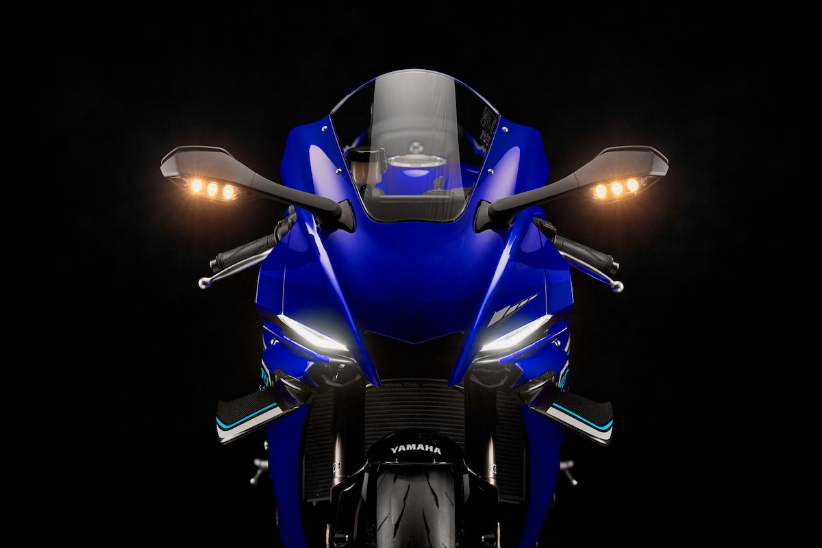 2025 Yamaha YZF-R1 - First Look 7 2025 Yamaha YZF-R1