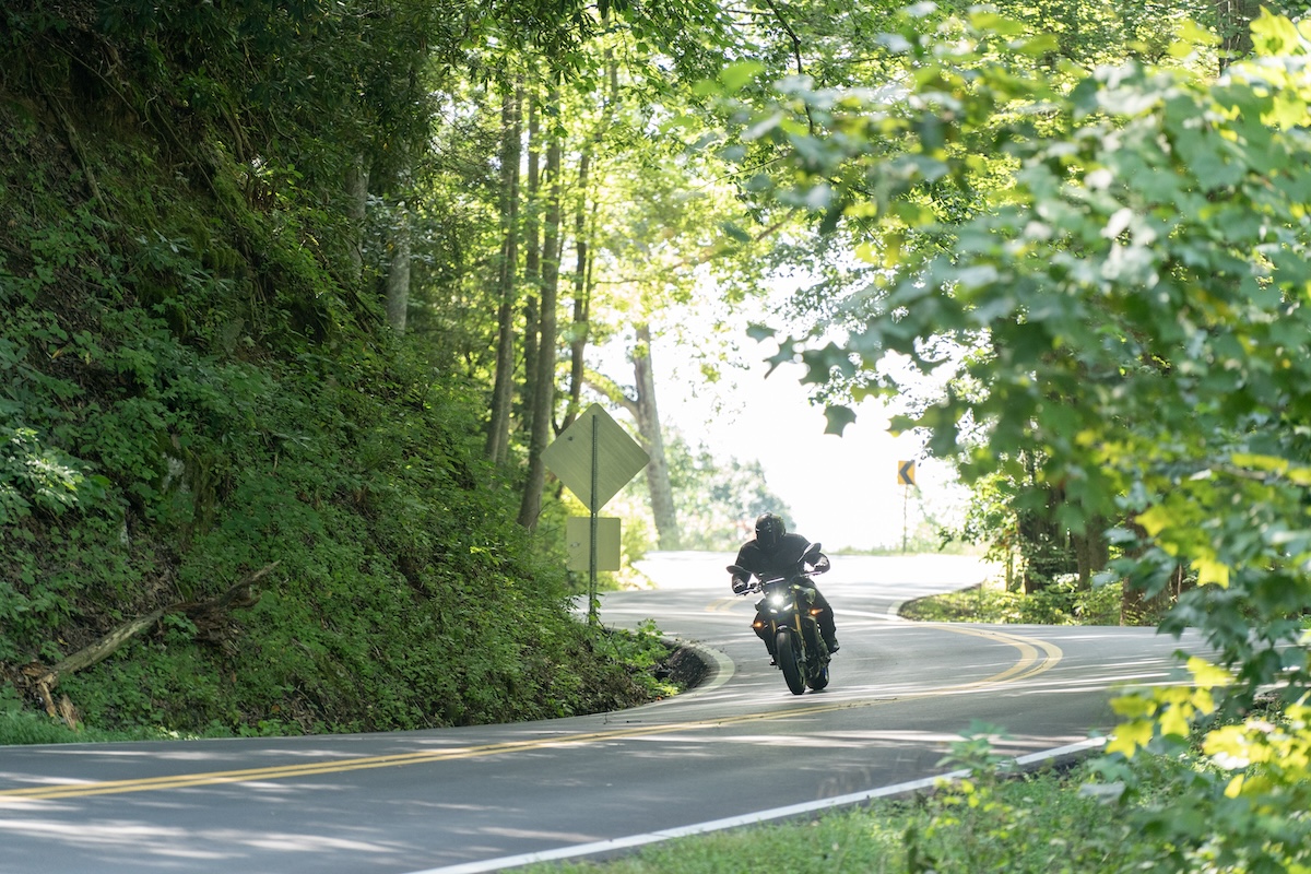 Yamaha MT-09 SP 2024 - First Ride Review 9 Yamaha MT-09 SP 2024