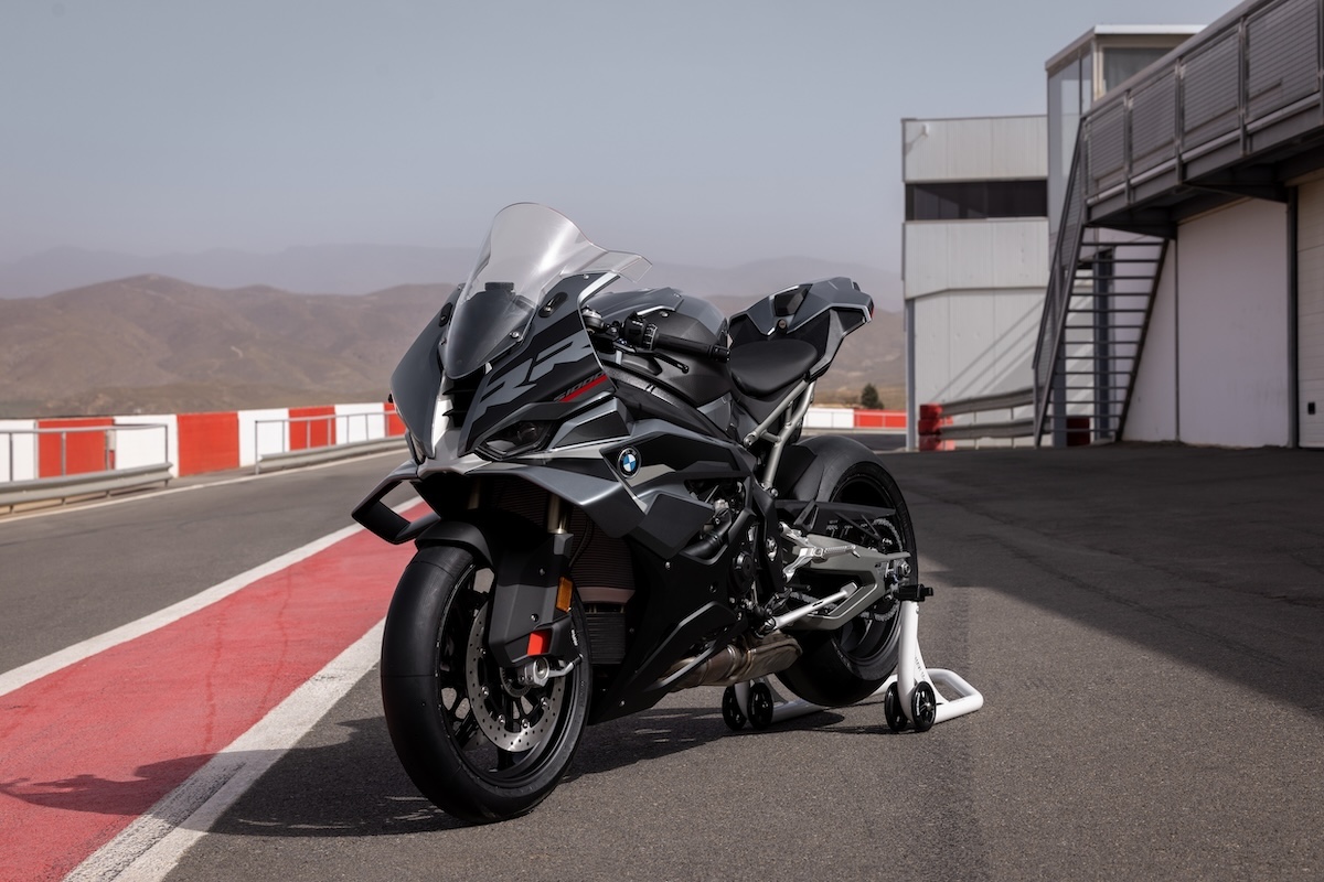2025 BMW S 1000 RR: First Look 6 2025 BMW S 1000 RR