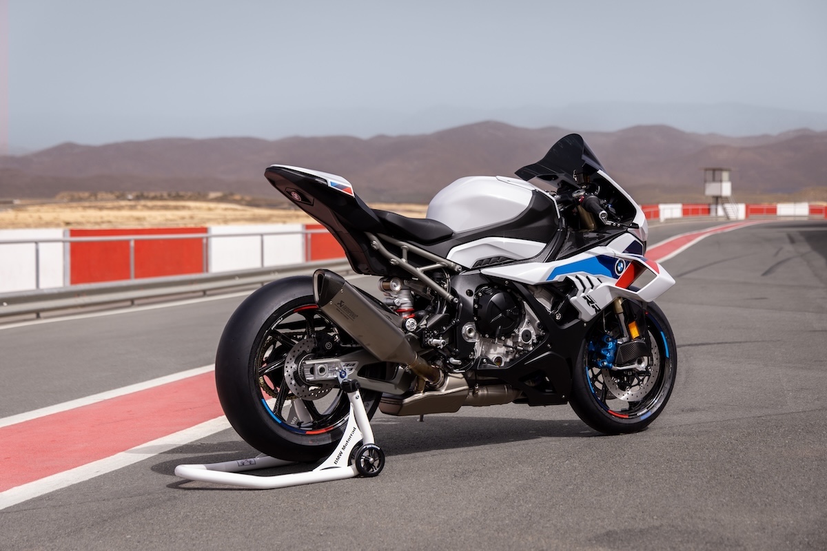 2025 BMW S 1000 RR: First Look 5 2025 BMW S 1000 RR