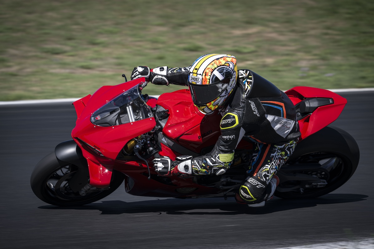 2025 Ducati Panigale V4S