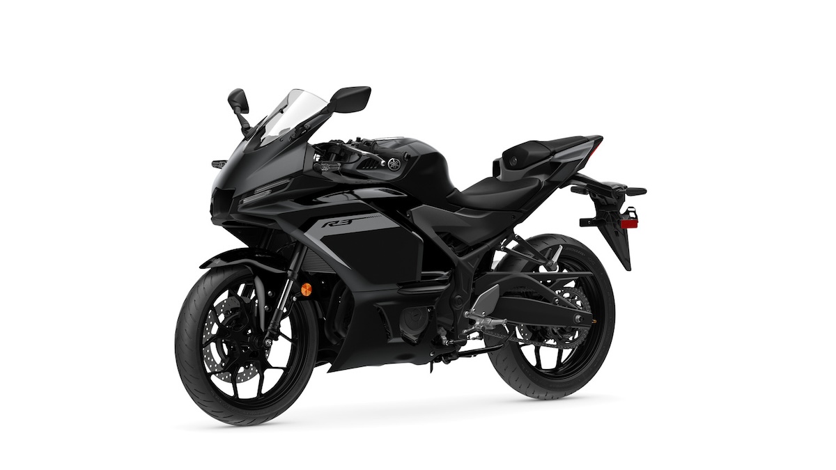 2025 Yamaha YZF-R3: First Look 19