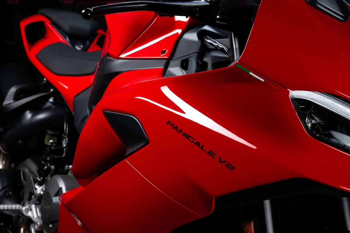 2025 Ducati Panigale V2 and V2 S: First Look 13