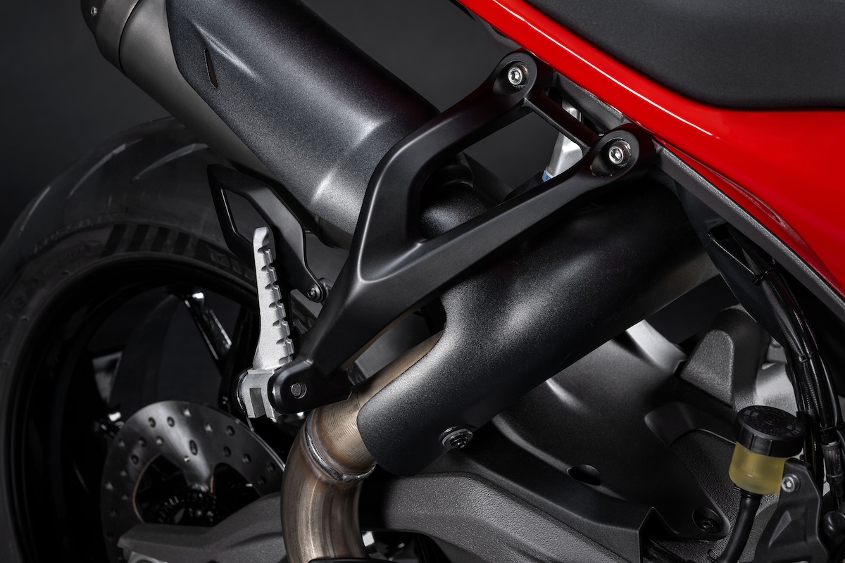 2025 Ducati Panigale V2 and V2 S: First Look 12