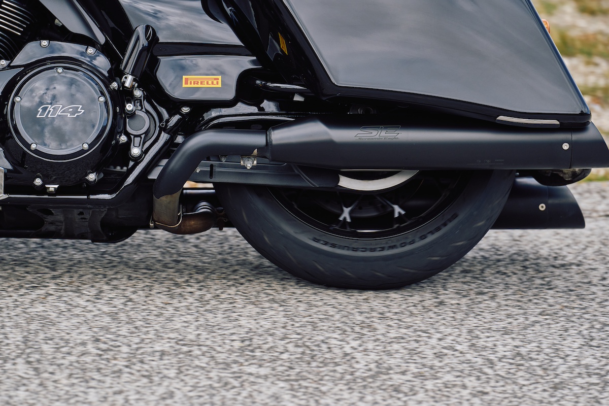 Pirelli DIABLO POWERCRUISER Tires 3 Pirelli DIABLO POWERCRUISER tire