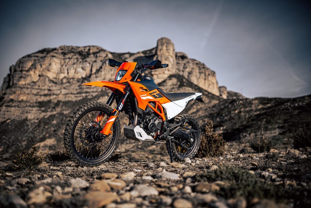 2025 KTM 390 ENDURO R