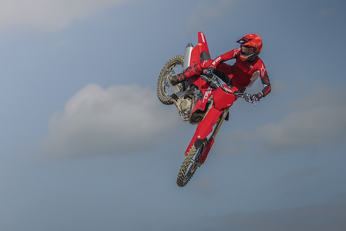 Ducati Desmo450 MX: First Look 14