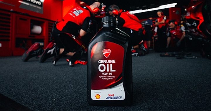 Ducati Genuine Oil Powered by Shell Advance