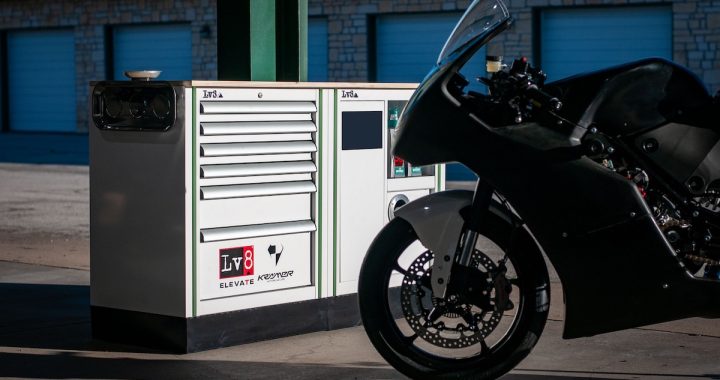 LV8 Workbenches support Krämer Motorcycles