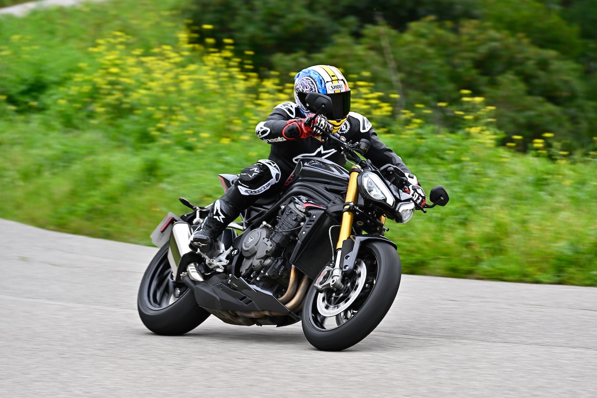 Triumph Speed Triple 1200 RS - First Ride 5 Triumph Speed Triple 1200 RS sportbikesincmag.com