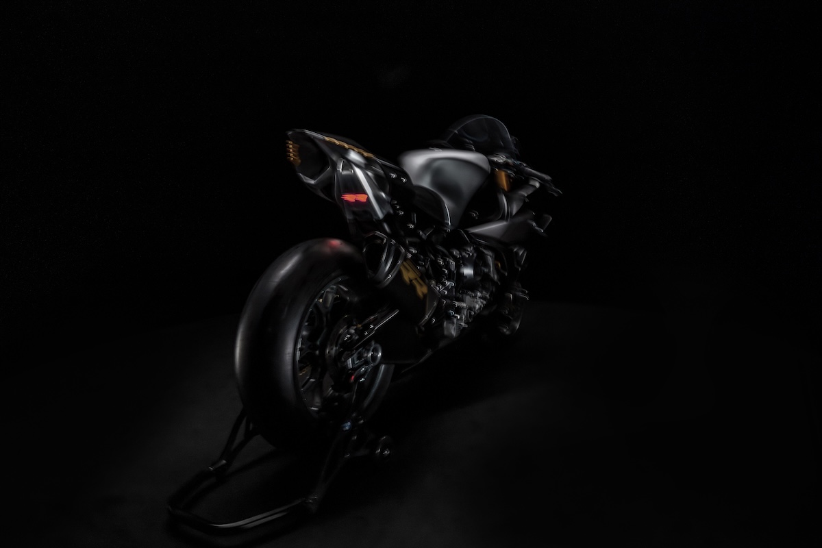 BMW Motorrad Concept RR Ignites Superbike Brilliance 11 BMW Motorrad Concept RR