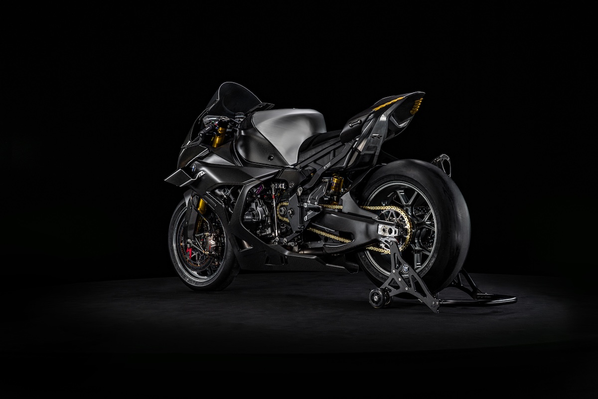 BMW Motorrad Concept RR Ignites Superbike Brilliance 10