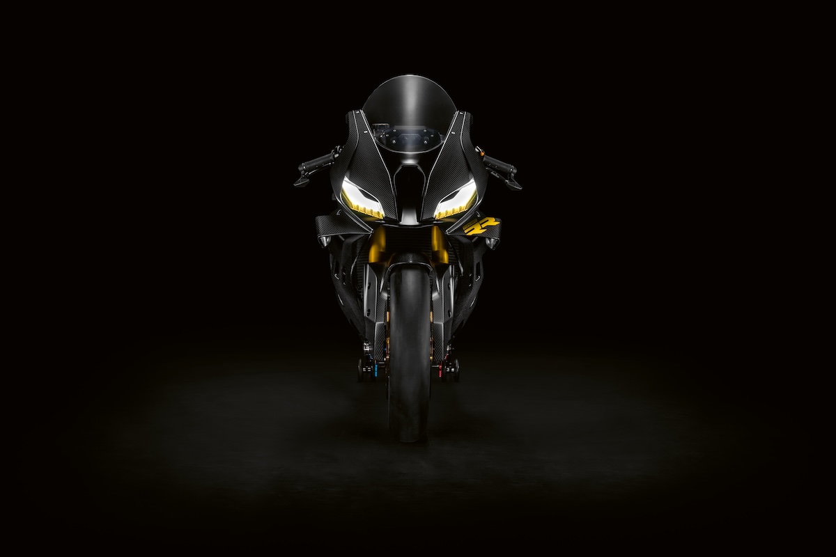 BMW Motorrad Concept RR Ignites Superbike Brilliance 4