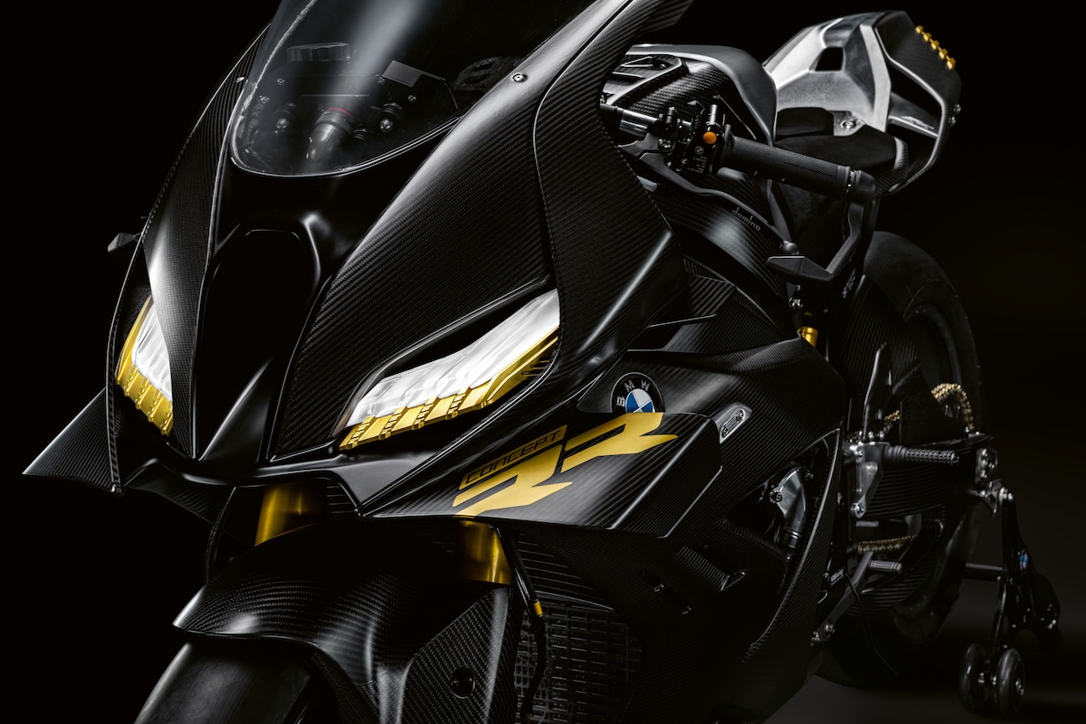 BMW Motorrad Concept RR Ignites Superbike Brilliance 6