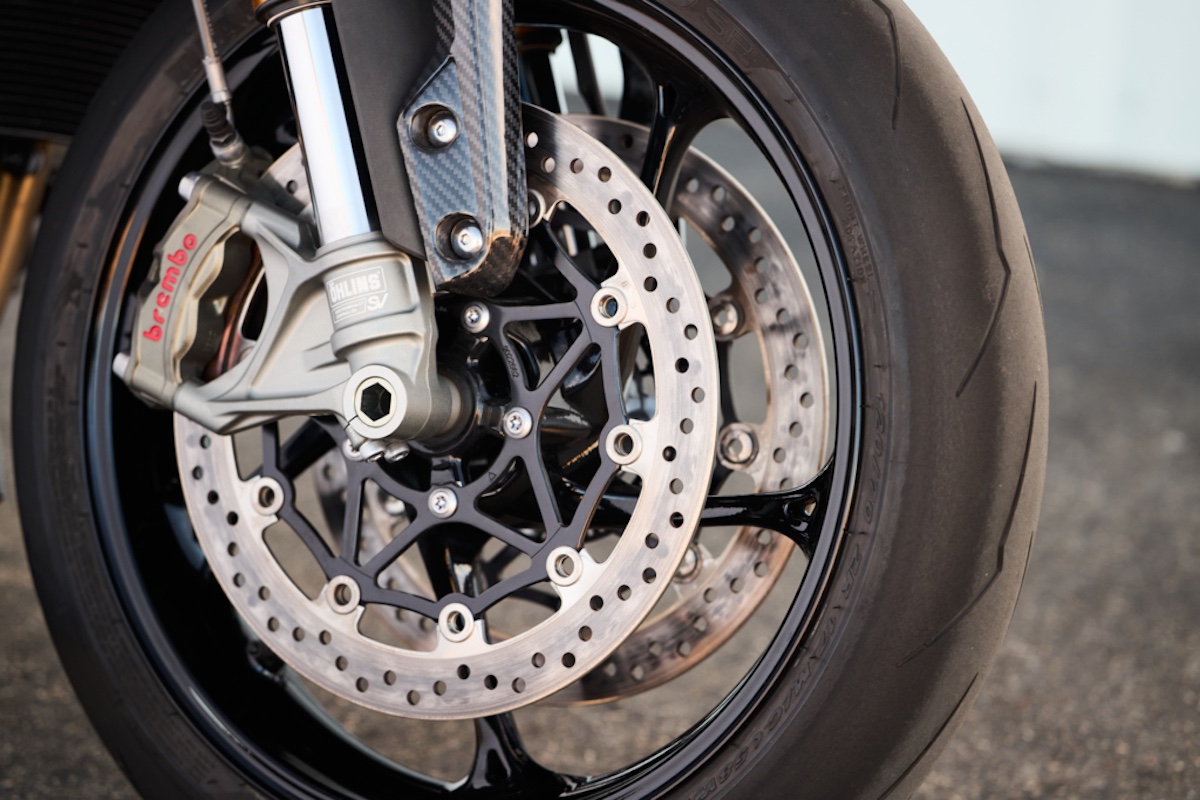 Triumph Speed Triple 1200 RX sportbikesincmag.com 1