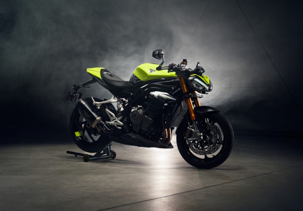 Triumph Speed Triple 1200 RX sportbikesincmag.com 1