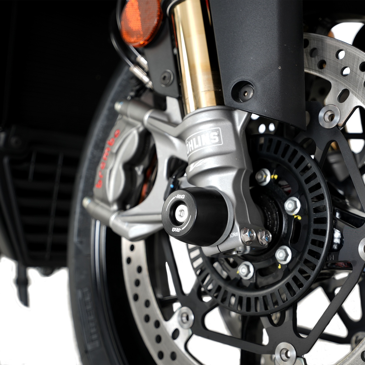 Aprilia Tuono R&G Crash Protection Suite 3 Aprilia Tuono R&G Crash Protection sportbikesincmag.com 4