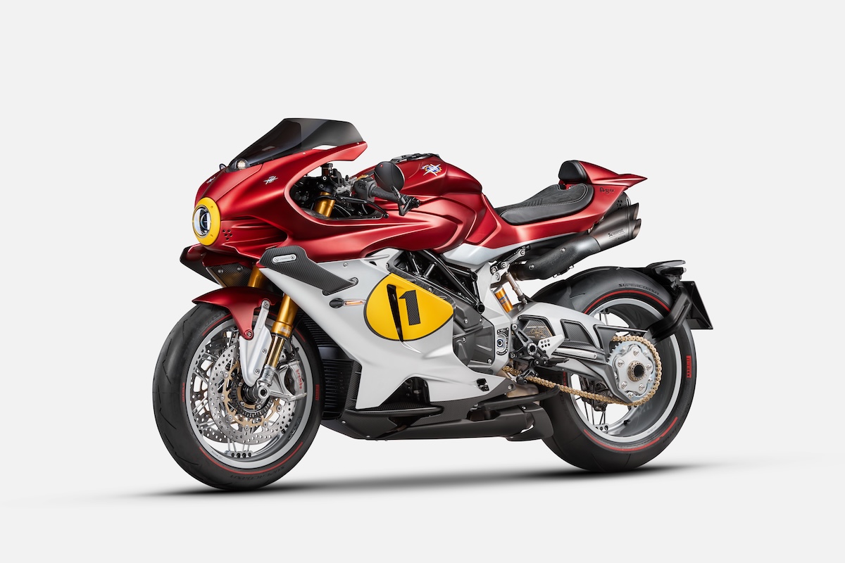 Superveloce 1000 Ago - First Look 13